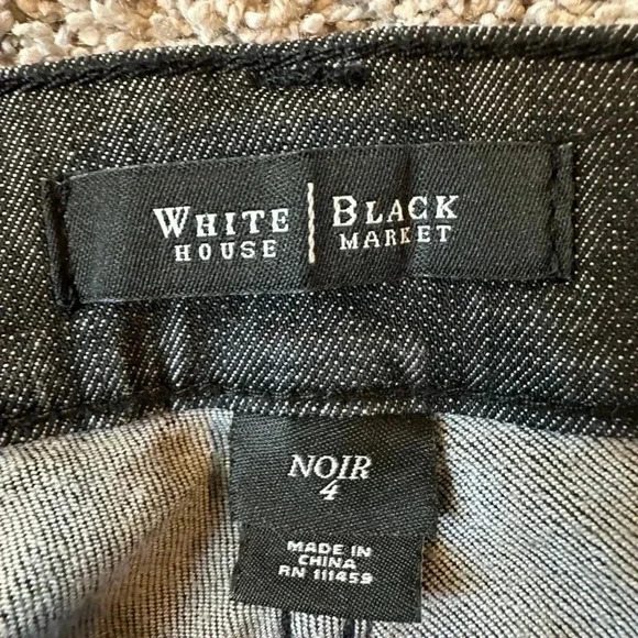 WHBM Obsidian Black Noir Straight Leg Jeans- size 4 - Picture 2 of 5